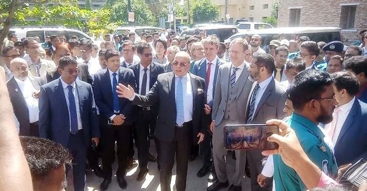 বিচার ব্যবস্থাকে স্বচ্ছ ও সহজতর করতে হবে: প্রধান বিচারপতি